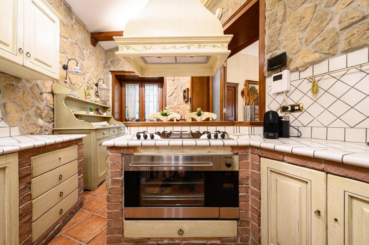 Toto E Peppino Family House Apartment Napoli Ngoại thất bức ảnh