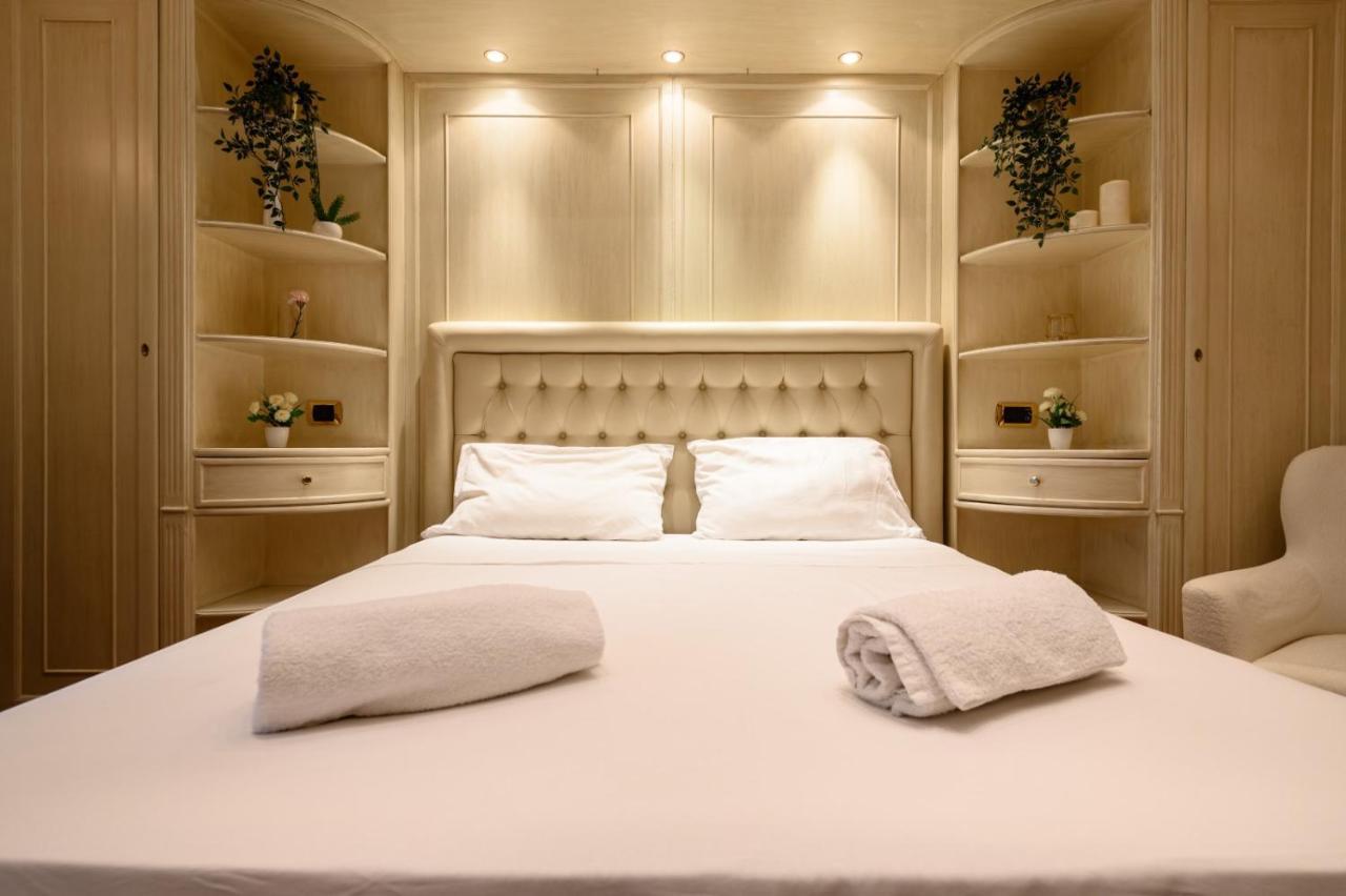 Toto E Peppino Family House Apartment Napoli Ngoại thất bức ảnh